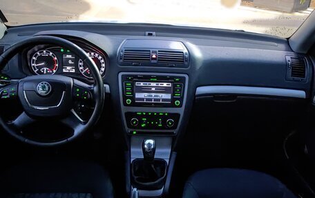 Skoda Octavia, 2010 год, 1 180 000 рублей, 12 фотография