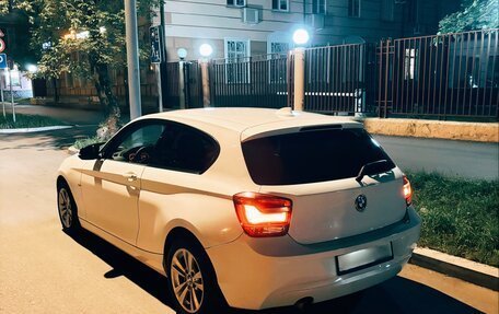 BMW 1 серия, 2013 год, 1 200 000 рублей, 3 фотография