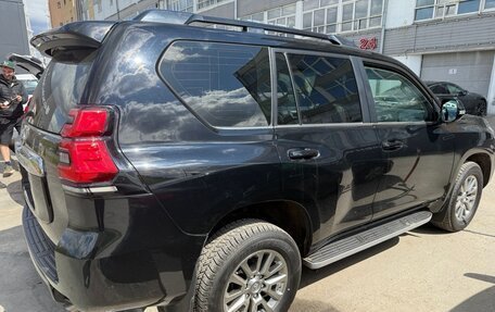 Toyota Land Cruiser Prado 150 рестайлинг 2, 2019 год, 7 000 000 рублей, 3 фотография