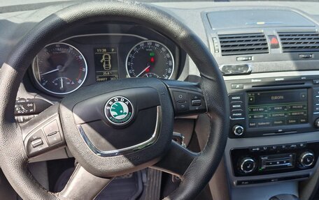 Skoda Octavia, 2011 год, 900 000 рублей, 8 фотография