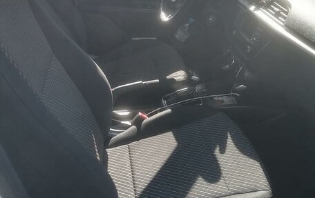 KIA Rio IV, 2019 год, 980 000 рублей, 6 фотография