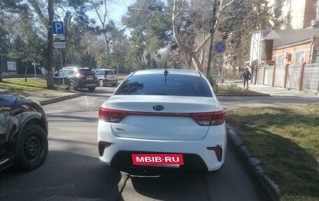 KIA Rio IV, 2019 год, 980 000 рублей, 4 фотография