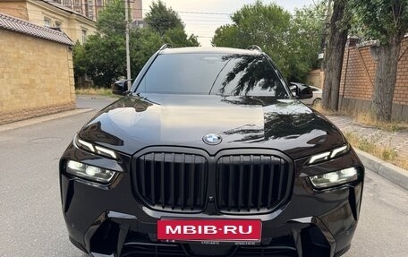 BMW X7, 2022 год, 13 000 000 рублей, 19 фотография