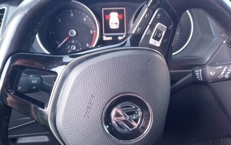 Volkswagen Tiguan II, 2017 год, 2 250 000 рублей, 8 фотография