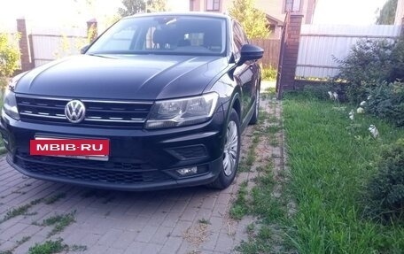 Volkswagen Tiguan II, 2017 год, 2 250 000 рублей, 3 фотография