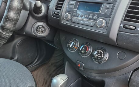Nissan Note II рестайлинг, 2013 год, 950 000 рублей, 11 фотография