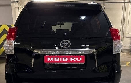 Toyota Land Cruiser Prado 150 рестайлинг 2, 2010 год, 2 650 000 рублей, 18 фотография