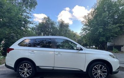 Mitsubishi Outlander III рестайлинг 3, 2017 год, 2 500 000 рублей, 1 фотография