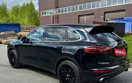 Porsche Cayenne III, 2016 год, 3 700 000 рублей, 2 фотография