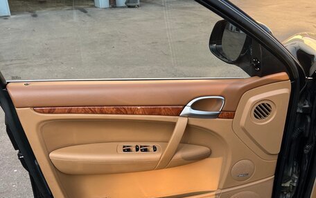 Porsche Cayenne III, 2004 год, 1 580 000 рублей, 17 фотография