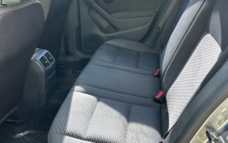 Volkswagen Golf VI, 2011 год, 600 000 рублей, 10 фотография
