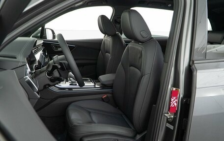 Audi Q7, 2024 год, 9 765 050 рублей, 12 фотография