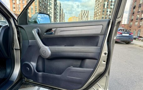 Honda CR-V III рестайлинг, 2007 год, 1 000 000 рублей, 21 фотография