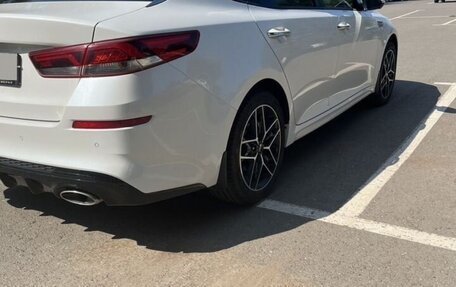 KIA Optima IV, 2019 год, 2 350 000 рублей, 2 фотография