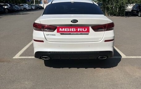 KIA Optima IV, 2019 год, 2 350 000 рублей, 3 фотография