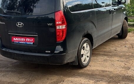 Hyundai Grand Starex Grand Starex I рестайлинг 2, 2019 год, 3 800 000 рублей, 6 фотография
