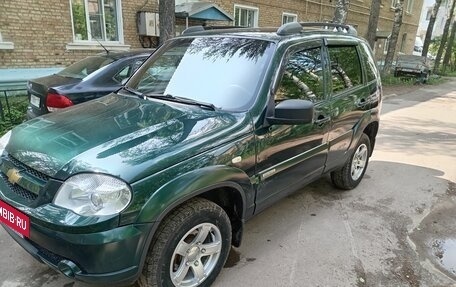 Chevrolet Niva I рестайлинг, 2016 год, 650 000 рублей, 2 фотография