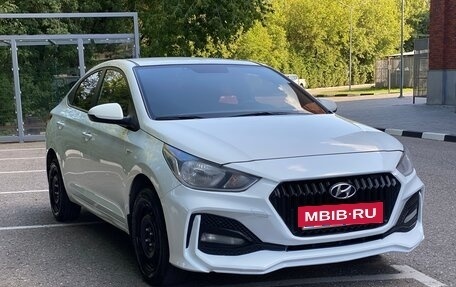 Hyundai Solaris II рестайлинг, 2019 год, 950 000 рублей, 9 фотография