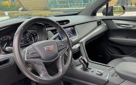 Cadillac XT5 I рестайлинг, 2020 год, 2 750 000 рублей, 10 фотография