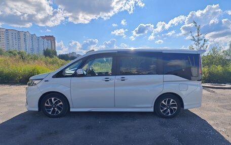 Honda Stepwgn IV, 2019 год, 2 665 000 рублей, 2 фотография