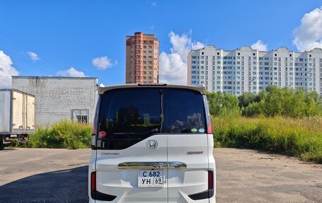 Honda Stepwgn IV, 2019 год, 2 665 000 рублей, 4 фотография