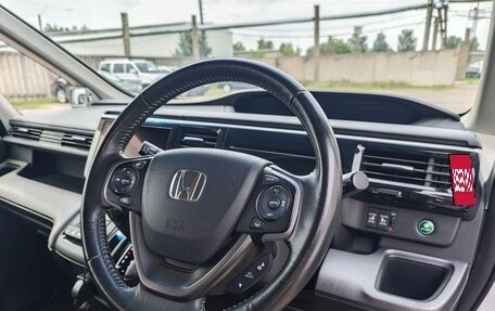 Honda Stepwgn IV, 2019 год, 2 665 000 рублей, 14 фотография