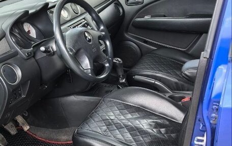 Mitsubishi Outlander III рестайлинг 3, 2007 год, 600 000 рублей, 9 фотография