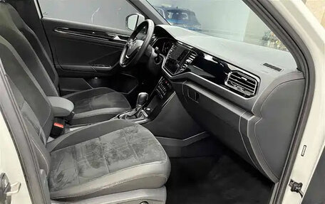 Volkswagen T-Roc I, 2022 год, 1 490 334 рублей, 10 фотография