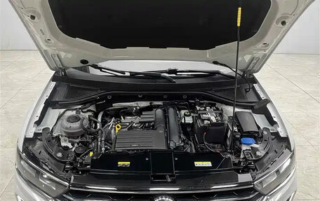 Volkswagen T-Roc I, 2022 год, 1 490 334 рублей, 8 фотография