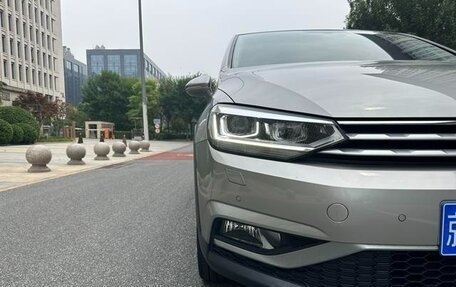 Volkswagen Touran III, 2021 год, 1 580 199 рублей, 13 фотография