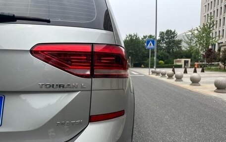 Volkswagen Touran III, 2021 год, 1 580 199 рублей, 15 фотография