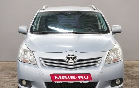 Toyota Verso I, 2011 год, 1 100 000 рублей, 2 фотография