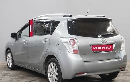 Toyota Verso I, 2010 год, 1 020 000 рублей, 7 фотография