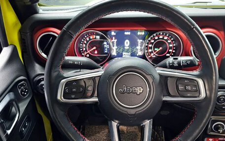 Jeep Wrangler, 2022 год, 4 000 000 рублей, 13 фотография