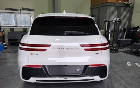 Genesis GV70, 2022 год, 5 470 000 рублей, 8 фотография