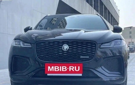 Jaguar F-Pace, 2022 год, 3 050 000 рублей, 2 фотография