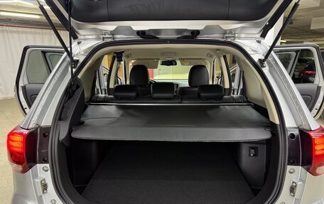 Mitsubishi Outlander III рестайлинг 3, 2017 год, 2 400 000 рублей, 26 фотография