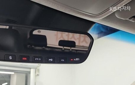 Hyundai Kona I, 2022 год, 1 700 000 рублей, 13 фотография