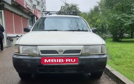 Nissan AD I, 1993 год, 210 000 рублей, 11 фотография