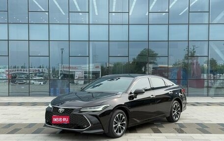 Toyota Avalon, 2022 год, 2 330 000 рублей, 1 фотография