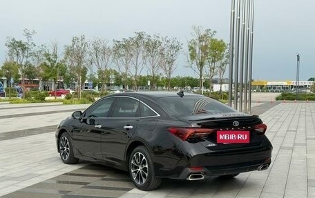 Toyota Avalon, 2022 год, 2 330 000 рублей, 7 фотография
