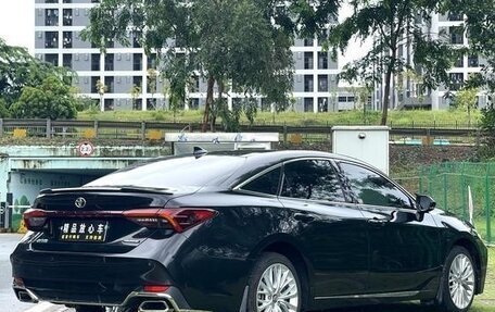 Toyota Avalon, 2022 год, 2 070 000 рублей, 4 фотография