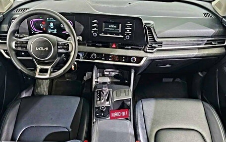 KIA Sportage IV рестайлинг, 2021 год, 2 399 000 рублей, 6 фотография