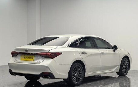 Toyota Avalon, 2021 год, 2 280 000 рублей, 6 фотография