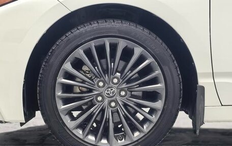 Toyota Avalon, 2021 год, 2 280 000 рублей, 19 фотография