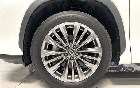 Toyota Highlander, 2022 год, 3 125 000 рублей, 19 фотография