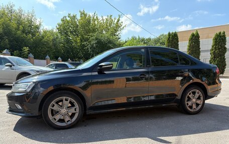 Volkswagen Jetta VI, 2016 год, 1 125 000 рублей, 2 фотография