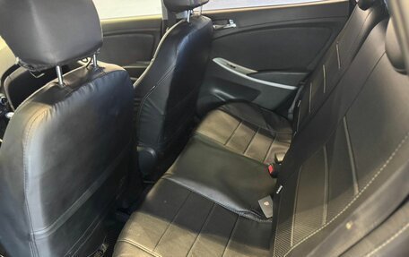 Hyundai Solaris II рестайлинг, 2013 год, 870 000 рублей, 15 фотография