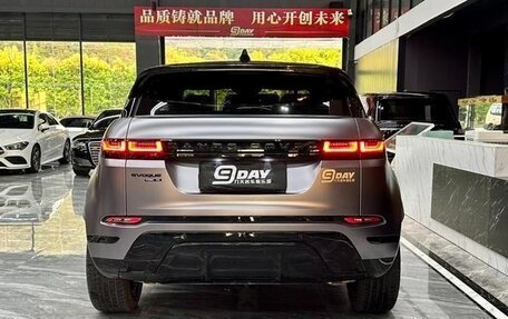 Land Rover Range Rover Evoque II, 2021 год, 2 390 000 рублей, 5 фотография