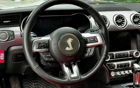 Ford Mustang VI рестайлинг, 2022 год, 2 100 777 рублей, 8 фотография